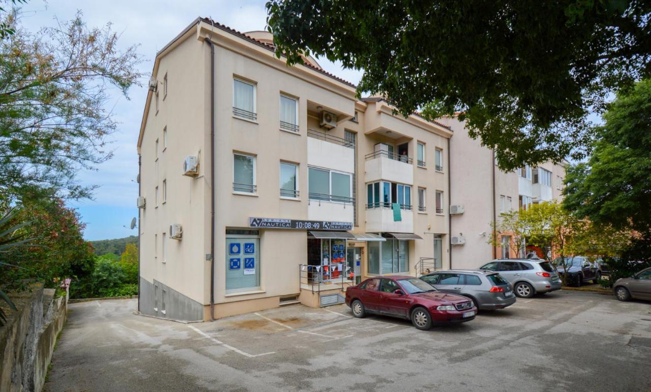 Lungo Mare Pula Exterior foto